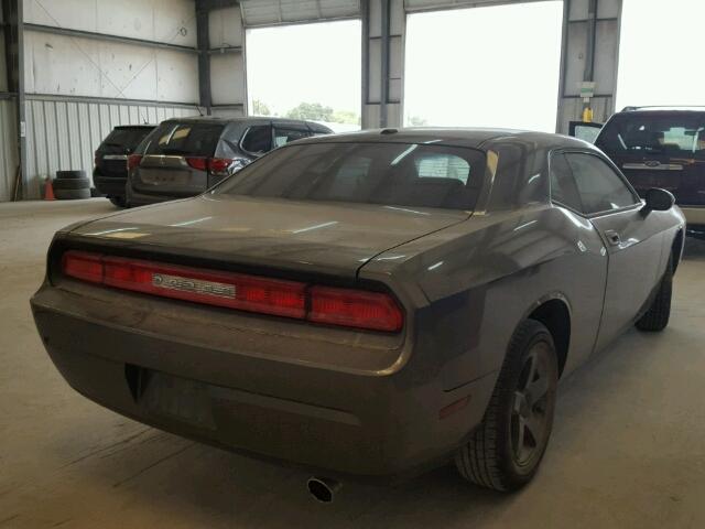 2B3CJ4DV4AH275439 - 2010 DODGE CHALLENGER GRAY photo 4