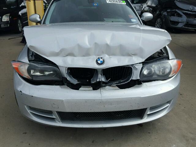 WBAUP73509VK76608 - 2009 BMW 128 SILVER photo 9