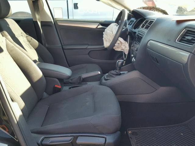 3VWD17AJ4FM283049 - 2015 VOLKSWAGEN JETTA SE BLACK photo 5