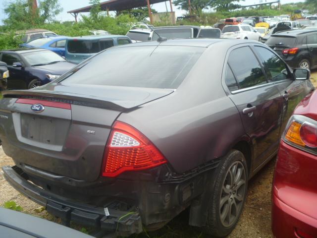 3FAHP0HA0BR136438 - 2011 FORD FUSION SE BROWN photo 4