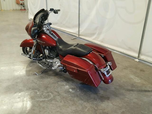 1HD1KB417AB626498 - 2010 HARLEY-DAVIDSON FLHX MAROON photo 3