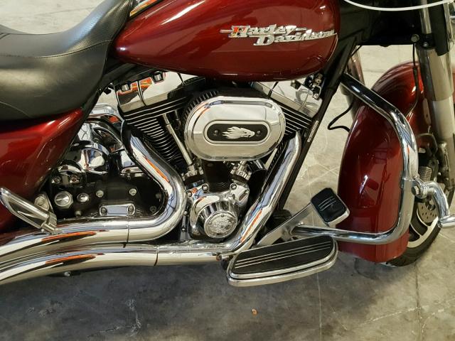 1HD1KB417AB626498 - 2010 HARLEY-DAVIDSON FLHX MAROON photo 7