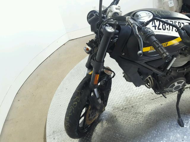 ML015ANM0GT007143 - 2016 DUCATI SCRAMBLER BLACK photo 16