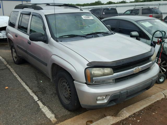 1GNES16S456115887 - 2005 CHEVROLET TRAILBLAZE SILVER photo 1