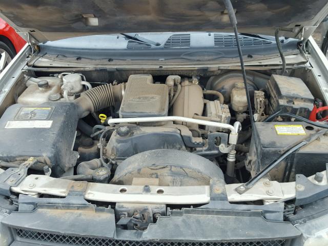 1GNES16S456115887 - 2005 CHEVROLET TRAILBLAZE SILVER photo 7