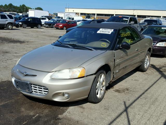 1C3EL55R12N255364 - 2002 CHRYSLER SEBRING LX TAN photo 2