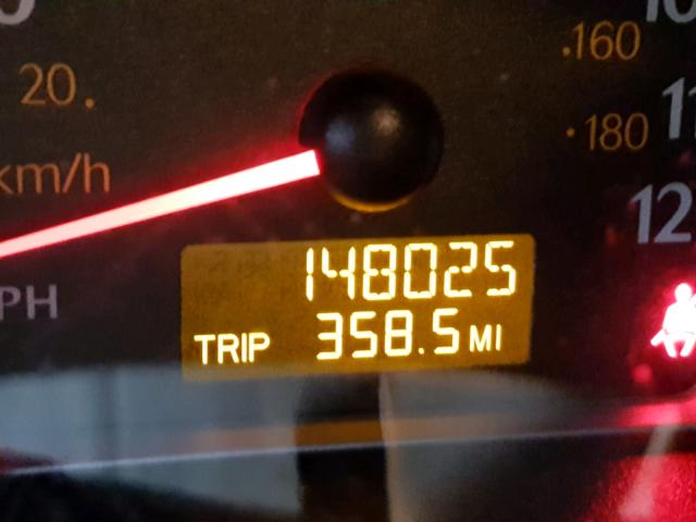 1G8AM12F14Z209243 - 2004 SATURN ION LEVEL SILVER photo 8