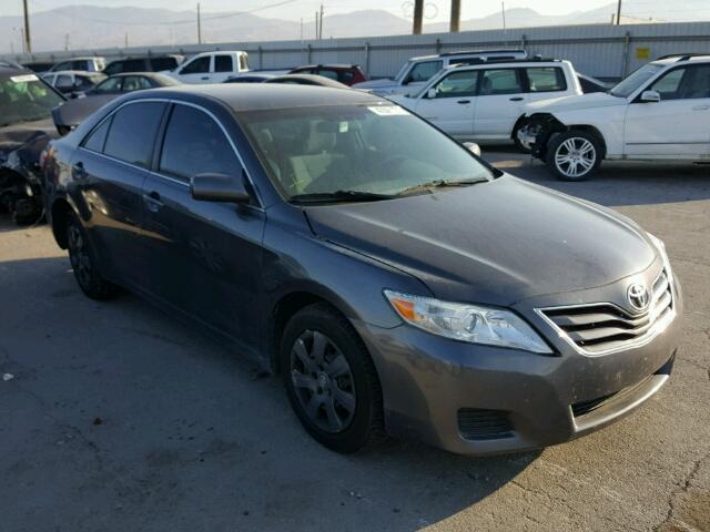 4T4BF3EK4BR152296 - 2011 TOYOTA CAMRY BASE GRAY photo 1