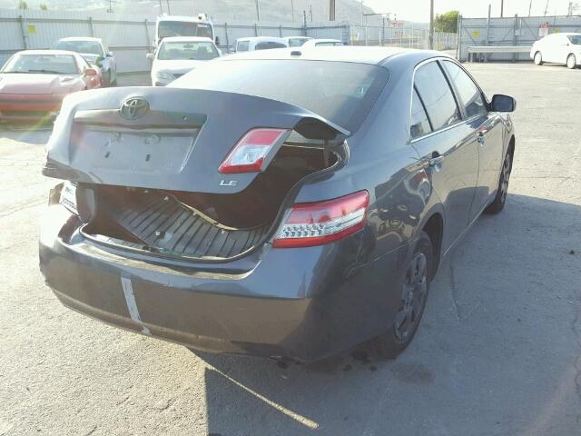 4T4BF3EK4BR152296 - 2011 TOYOTA CAMRY BASE GRAY photo 4
