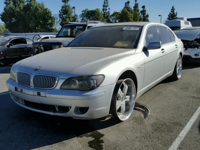 WBAHN83538DT85632 - 2008 BMW 750 LI SILVER photo 2