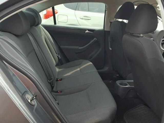 3VW1K7AJ7CM377356 - 2012 VOLKSWAGEN JETTA BASE Մոխրագույն լուսանկար 6
