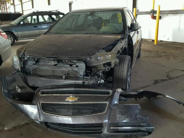 1G1ZC5E18BF339790 - 2011 CHEVROLET MALIBU 1LT ნაცრისფერი ფოტო 9