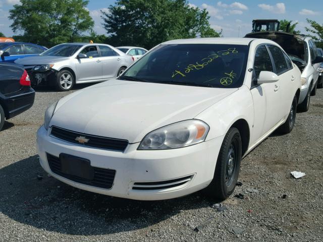 2G1WS583581324005 - 2008 CHEVROLET IMPALA POL WHITE photo 2