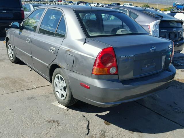 KMHCG45C44U518934 - 2004 HYUNDAI ACCENT GL GRAY photo 3