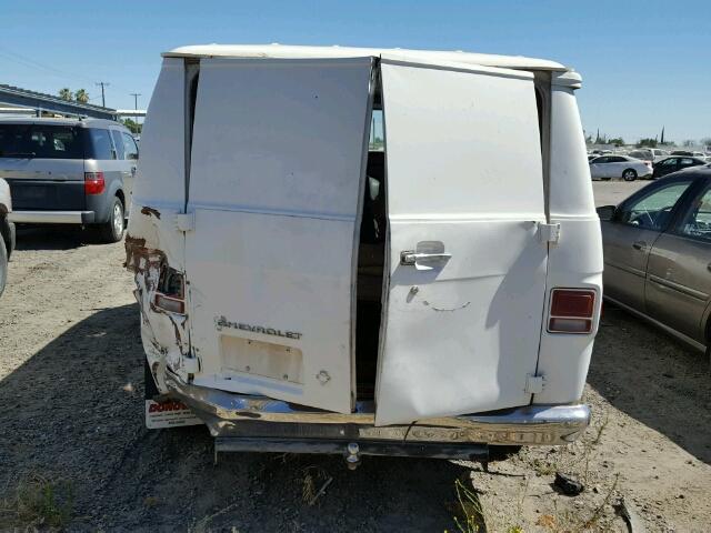 GE251U130013 - 1971 CHEVROLET VAN WHITE photo 9