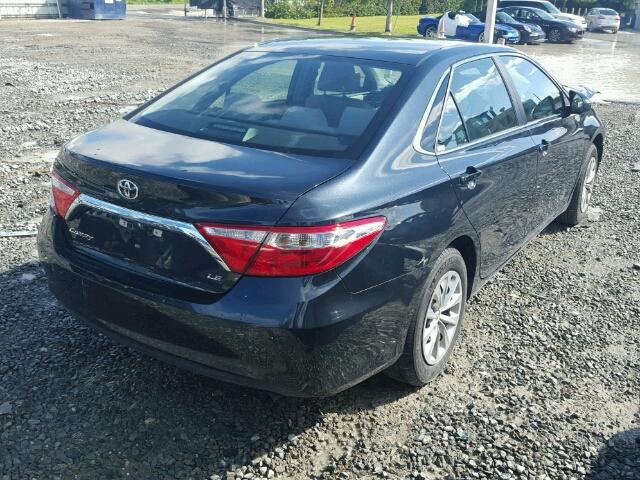4T1BF1FK9HU407014 - 2017 TOYOTA CAMRY LE 黑色 照片 4
