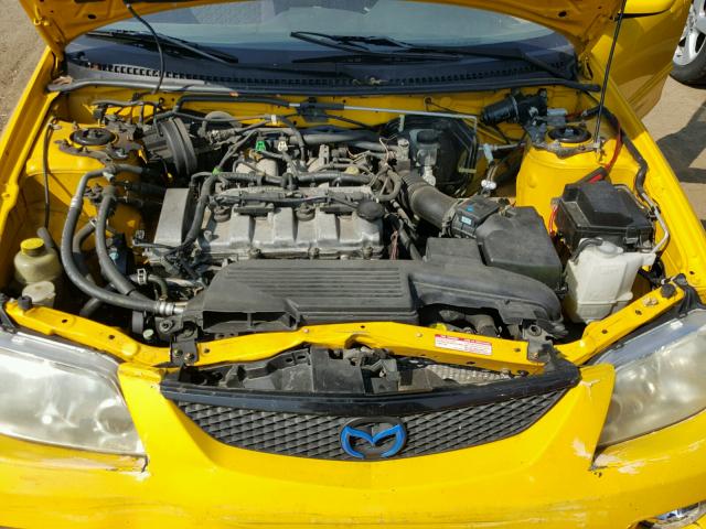 JM1BJ245X21473621 - 2002 MAZDA PROTEGE PR YELLOW photo 7