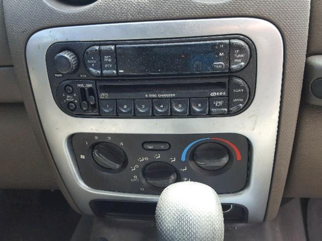 1J8GL38K14W131205 - 2004 JEEP LIBERTY RE BLACK photo 9