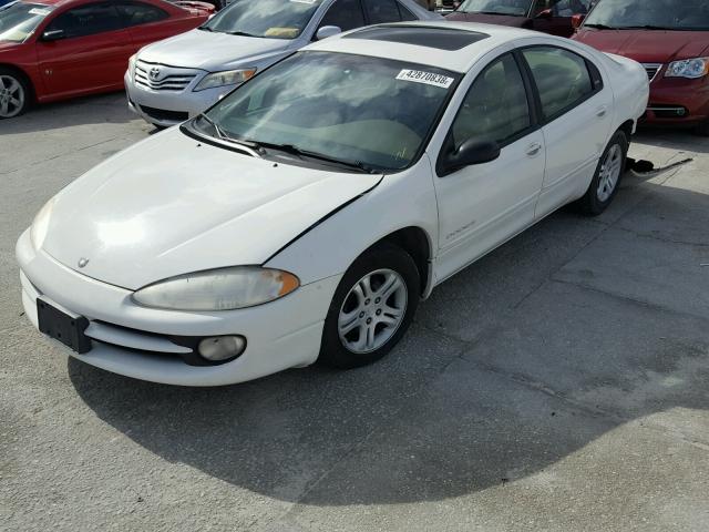 2B3HD56J4YH289039 - 2000 DODGE INTREPID E WHITE photo 2