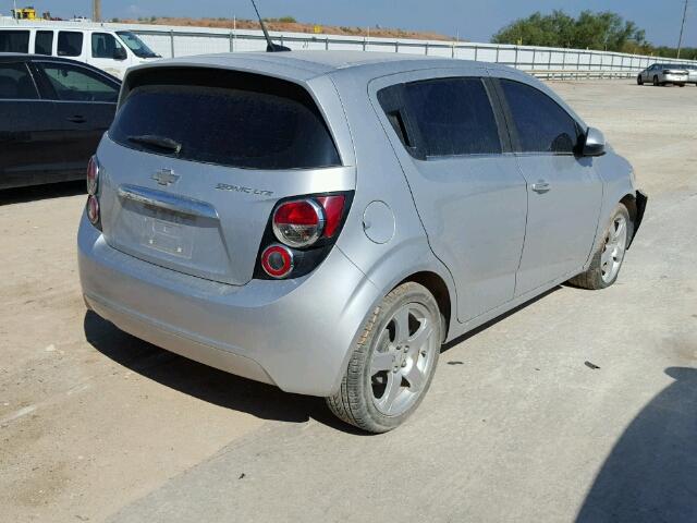 1G1JE6SH2C4162729 - 2012 CHEVROLET SONIC SILVER photo 4