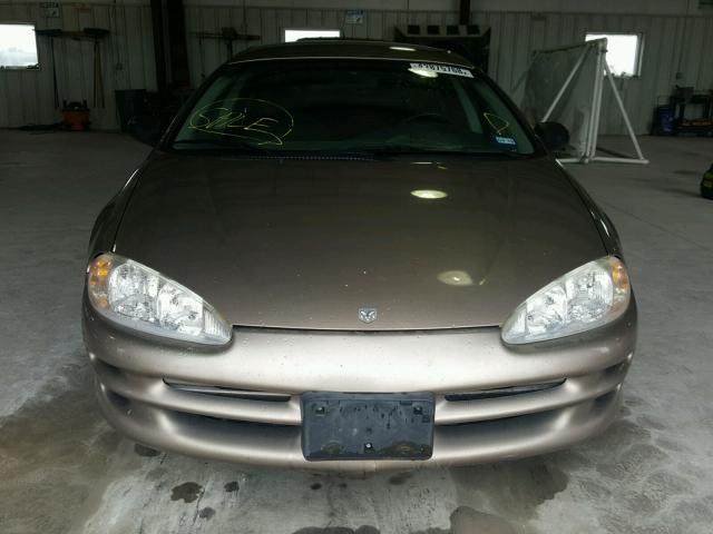 2B3HD46R9YH197568 - 2000 DODGE INTREPID TAN photo 9