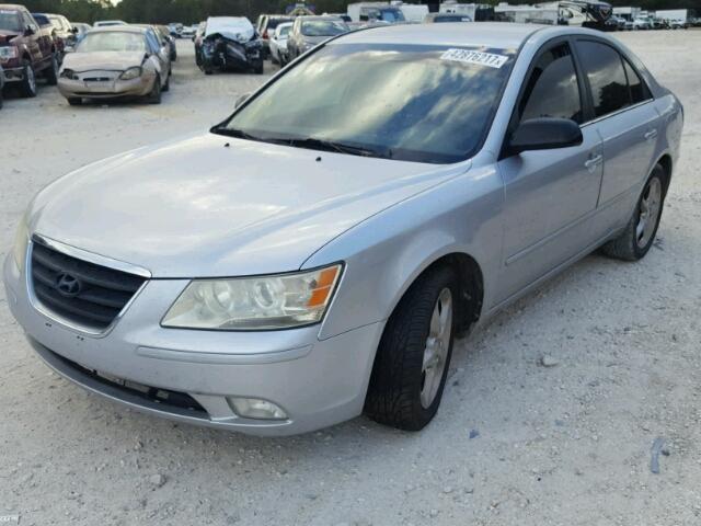 5NPEU46C59H505194 - 2009 HYUNDAI SONATA SILVER photo 2