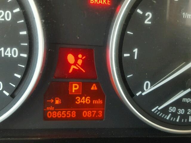 5UXZV4C59CL745712 - 2012 BMW X5 XDRIVE3 WHITE photo 8