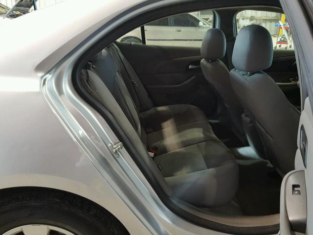 1G11B5SA8DF260403 - 2013 CHEVROLET MALIBU LS SILVER photo 6