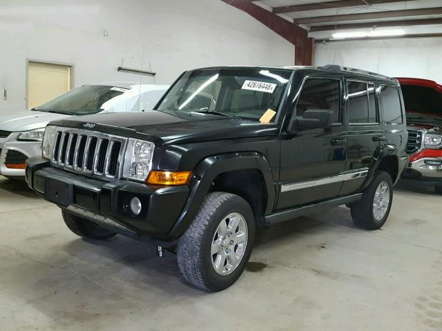 1J8HH58267C579351 - 2007 JEEP COMMANDER BLACK photo 2