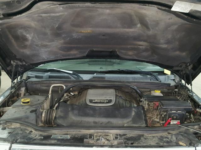 1J8HH58267C579351 - 2007 JEEP COMMANDER BLACK photo 7