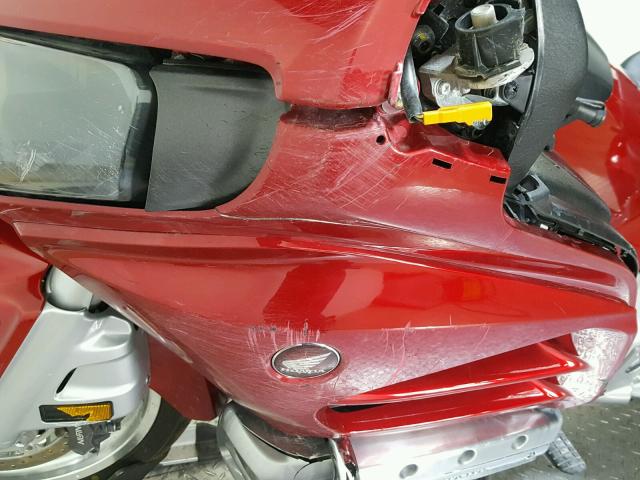 JH2SC68G8GK400771 - 2016 HONDA GL1800 RED photo 16