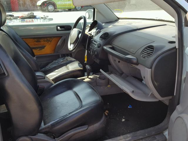 3VWCD21Y03M328454 - 2003 VOLKSWAGEN NEW BEETLE ლურჯი ფოტო 5