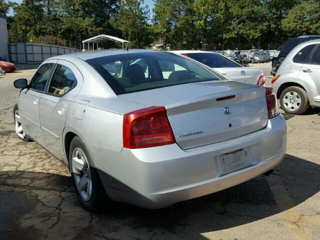 2B3KA43H28H233207 - 2008 DODGE CHARGER SILVER photo 3