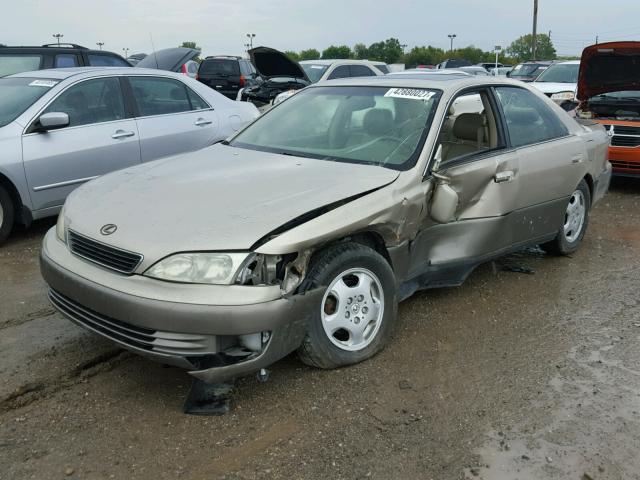 JT8BF28G6X5069629 - 1999 LEXUS ES TAN photo 2