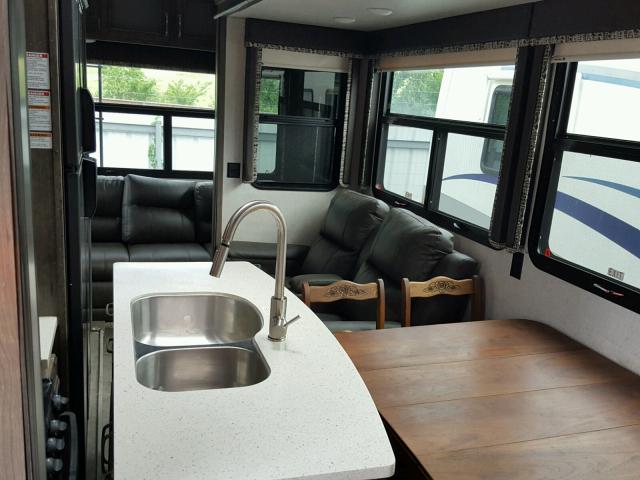 4YDF30526JA741211 - 2018 MONT HIGH COUNT CREAM photo 5