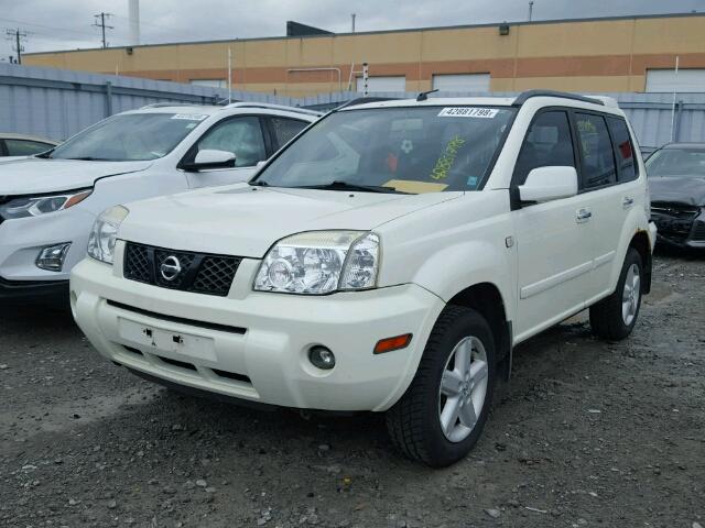 JN8BT08V75W105398 - 2005 NISSAN X-TRAIL XE WHITE photo 2