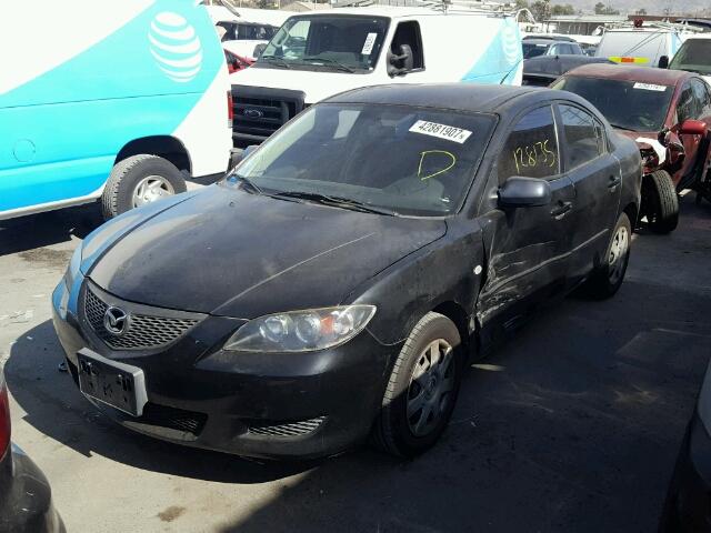 JM1BK12G261513661 - 2006 MAZDA 3 I BLACK photo 2