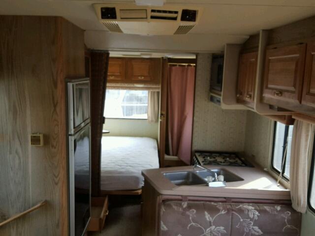 1FDKE30G1KHA06608 - 1989 TIOG MOTORHOME TAN photo 9