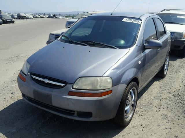 KL1TD56636B576437 - 2006 CHEVROLET AVEO BASE Gümüş foto 2