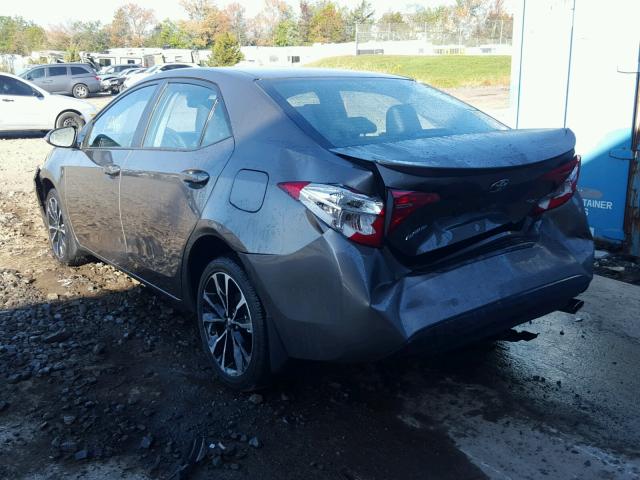 2T1BURHE5HC959588 - 2017 TOYOTA COROLLA L GRAY photo 3