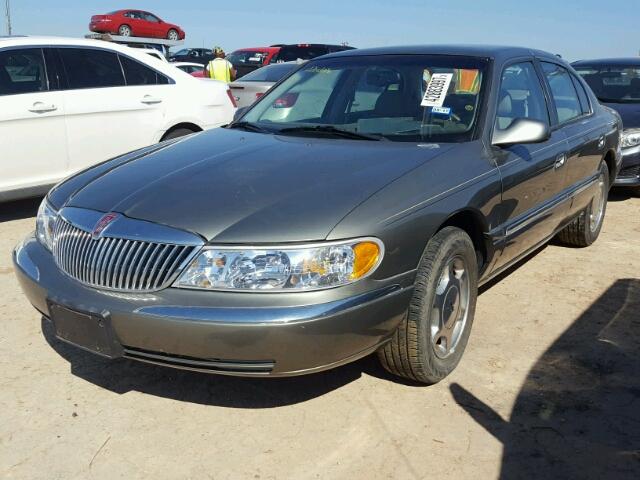 1LNHM97VXYY767537 - 2000 LINCOLN CONTINENTA GREEN photo 2