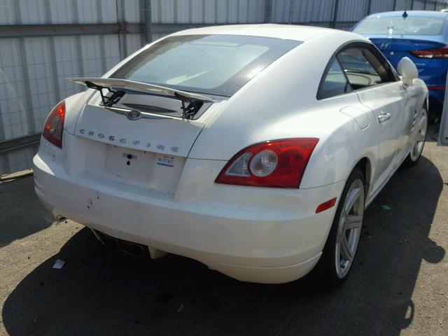 1C3AN69L84X024456 - 2004 CHRYSLER CROSSFIRE WHITE photo 4