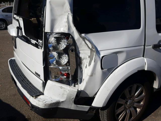 SALAK2D41CA632424 - 2012 LAND ROVER LR4 HSE LU WHITE photo 9