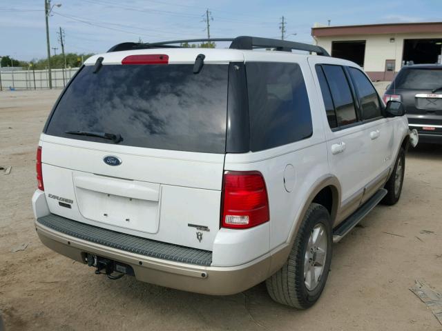 1FMDU74W35UB66599 - 2005 FORD EXPLORER WHITE photo 4