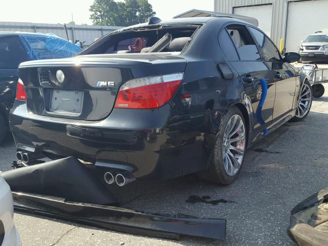 WBSNB93576B582731 - 2006 BMW M5 BLACK photo 4