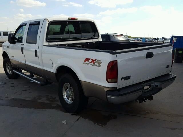 1FTNW21P54EA46217 - 2004 FORD F250 WHITE photo 3