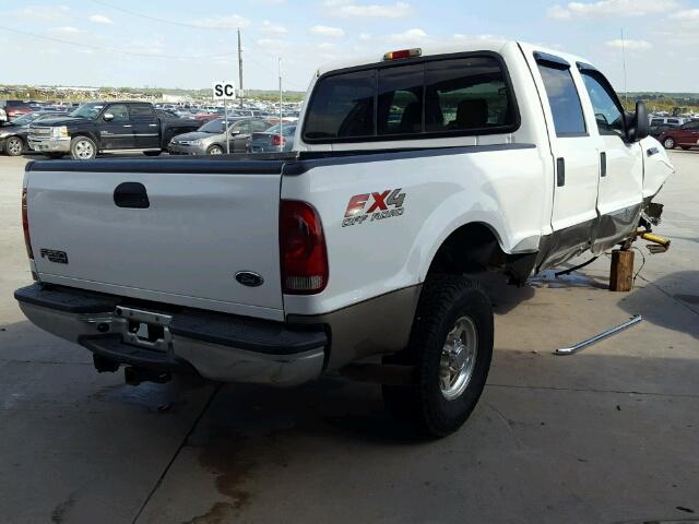 1FTNW21P54EA46217 - 2004 FORD F250 WHITE photo 4