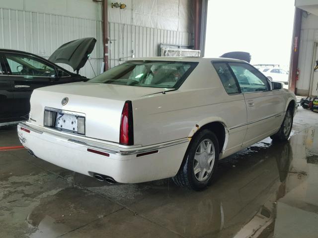 1G6EL12Y9WU615866 - 1998 CADILLAC ELDORADO WHITE photo 4