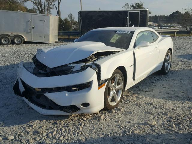 2G1FD1E36F9241916 - 2015 CHEVROLET CAMARO LT WHITE photo 2