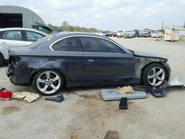 WBAUC73558VF25661 - 2008 BMW 135 I GRAY photo 9